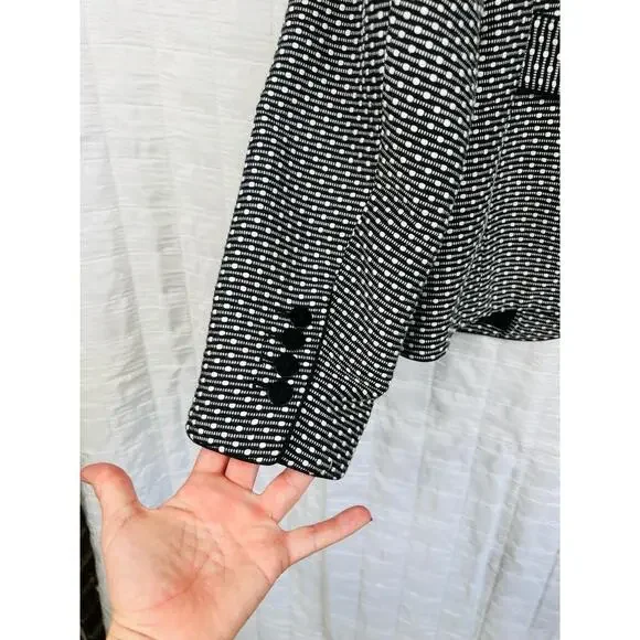 Talbots Black White Patterned Blazer Button Notched Lapel Front Pockets Size 10 - Picture 8 of 13